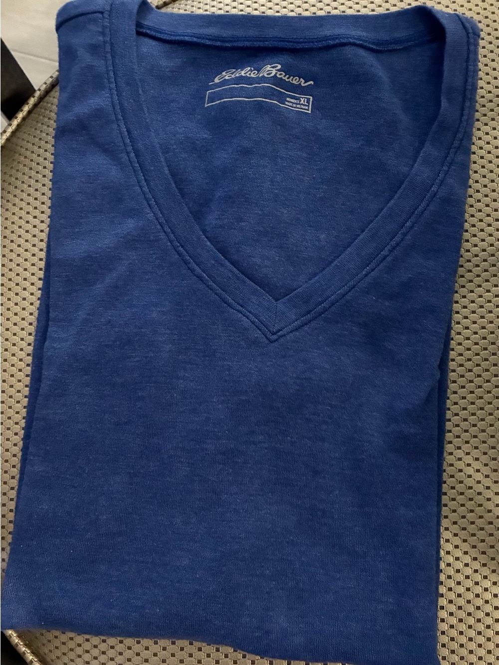 Eddie Bauer WOMEN’S Deep Blue V-Neck Short Sleeve Tee